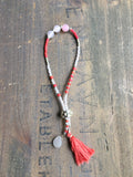 Beaded bracelet w/clipbead