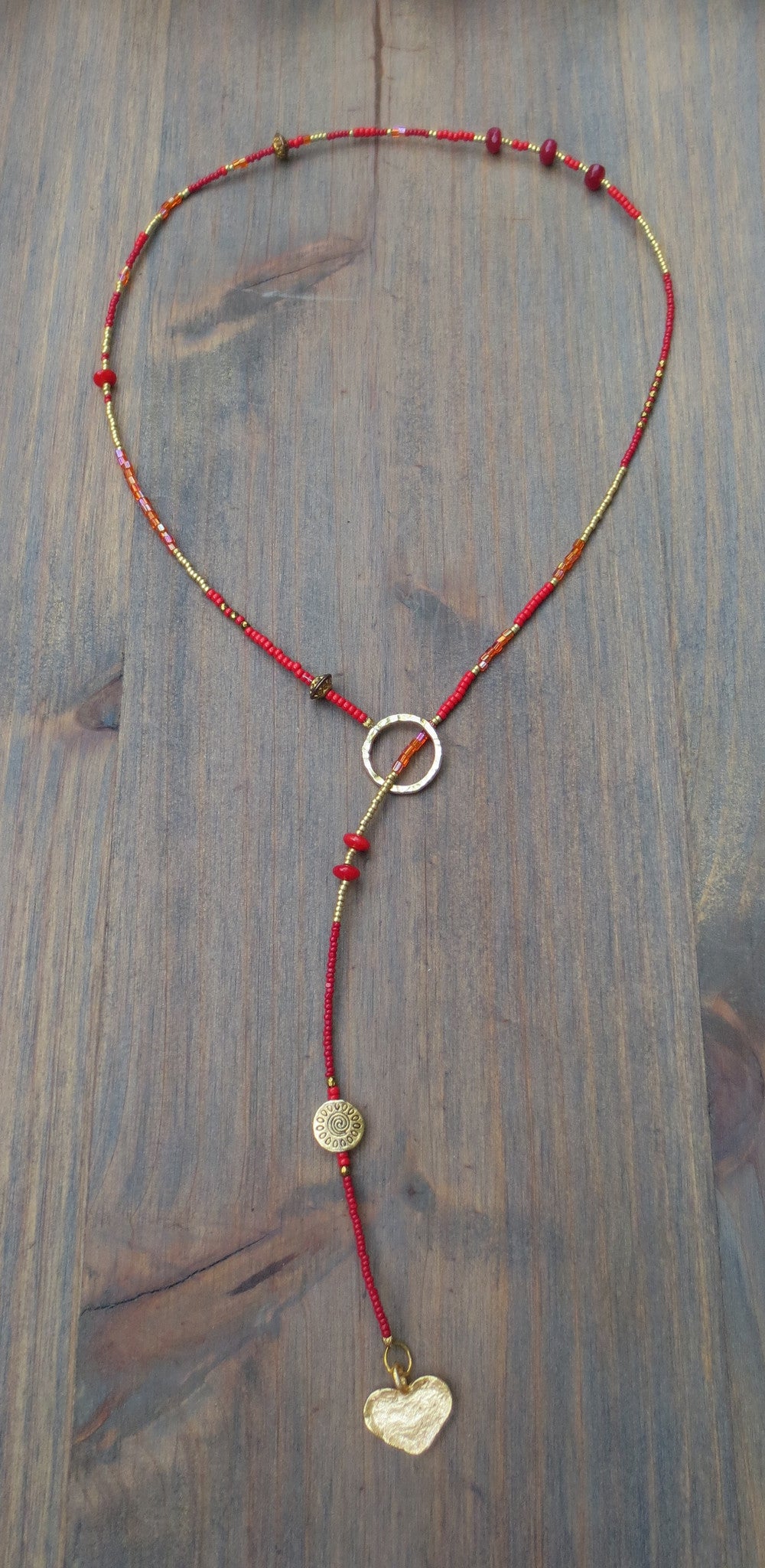 Red lariat best sale necklace